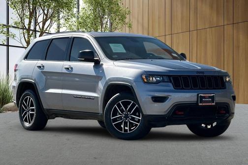 Billet Silver Metallic Clearcoat 2020 Jeep Grand Cherokee Trailhawk