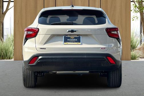 2026 Chevrolet Trax FWD 1RS