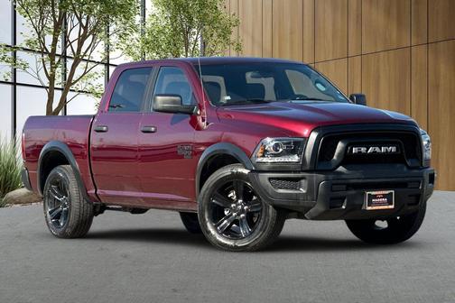 2024 RAM 1500 Classic Warlock Crew Cab 4x2 5'7' Box