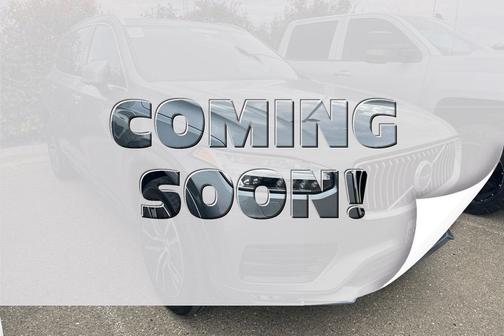 2020 Volvo XC90 T5 Momentum