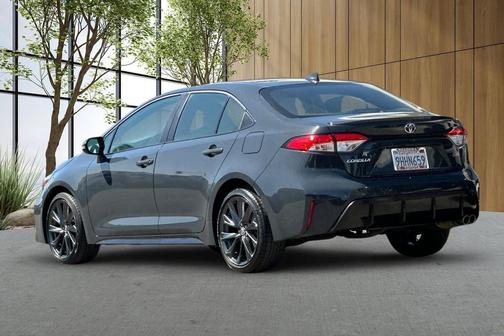 Gold 2025 Toyota Corolla SE