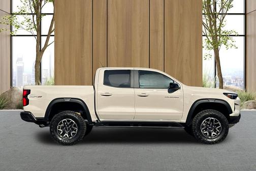 White Sands 2026 Chevrolet Colorado ZR2
