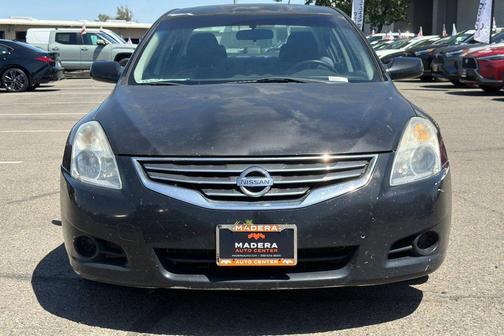 Super Black Clearcoat 2011 Nissan Altima 2.5 S