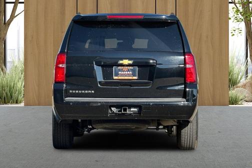 2017 Chevrolet Suburban LT