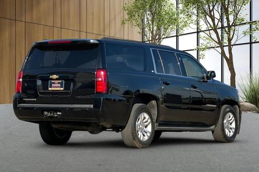 2017 Chevrolet Suburban LT