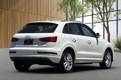 White 2017 Audi Q3 2.0T Premium