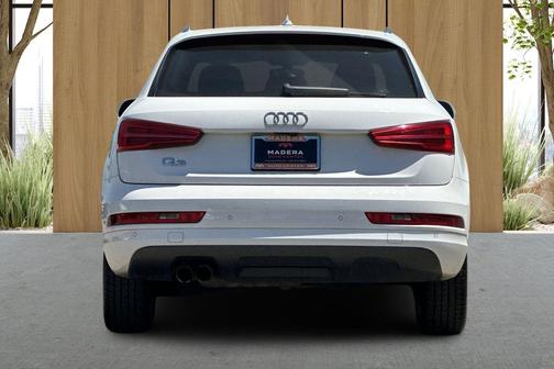 White 2017 Audi Q3 2.0T Premium
