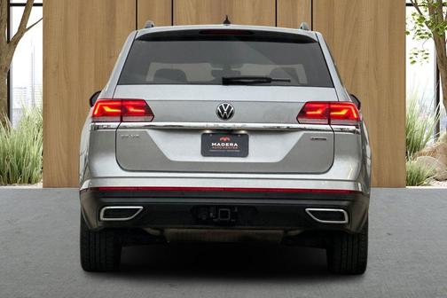 2022 Volkswagen Atlas 3.6L SE w/Technology