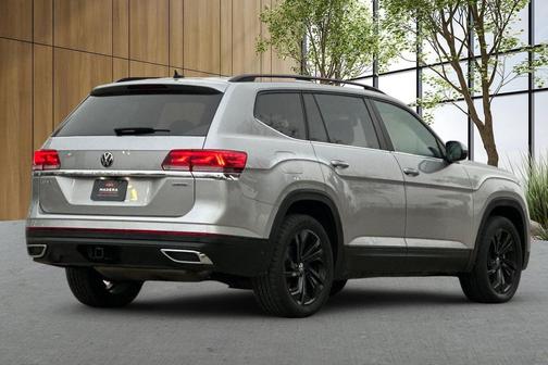 2022 Volkswagen Atlas 3.6L SE w/Technology
