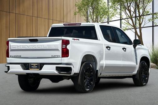 Summit White 2026 Chevrolet Silverado 1500 Custom