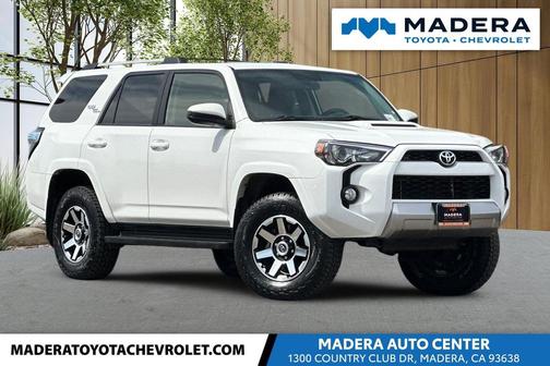Super White 2018 Toyota 4Runner TRD Off Road