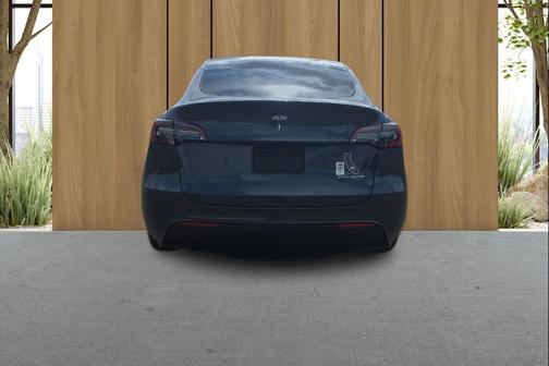 Gray 2022 Tesla Model Y Long Range Dual Motor All-Wheel Drive