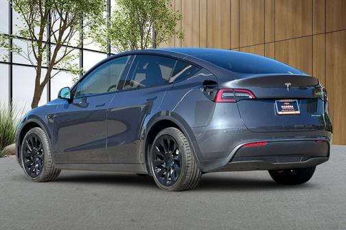 Gray 2022 Tesla Model Y Long Range Dual Motor All-Wheel Drive