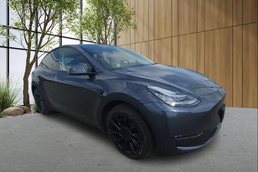 Gray 2022 Tesla Model Y Long Range Dual Motor All-Wheel Drive