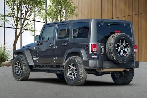 2017 Jeep Wrangler Unlimited Sport