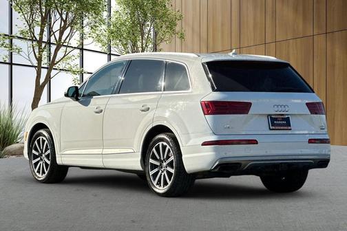 2017 Audi Q7 3.0T Prestige