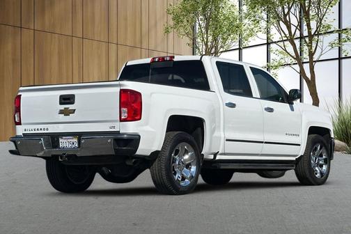 Summit White 2018 Chevrolet Silverado 1500 LTZ
