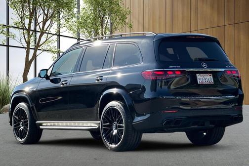 2025 Mercedes-Benz AMG GLS 63 Base