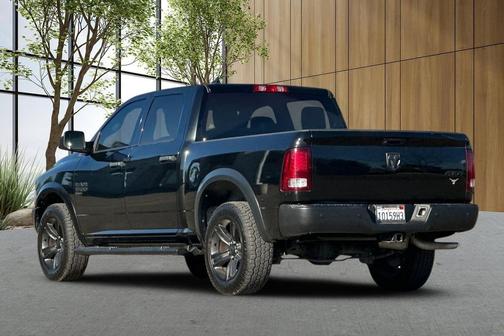 2021 RAM 1500 Classic Warlock Crew Cab 4x4 5'7' Box