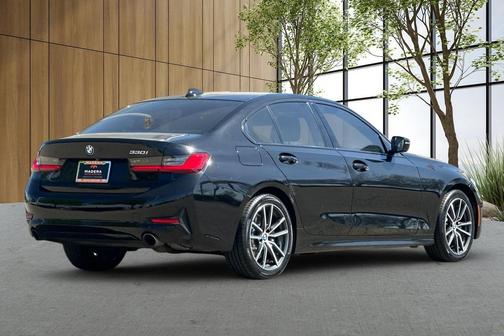2020 BMW 330 330i