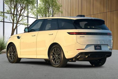 2024 Land Rover Range Rover Sport SE
