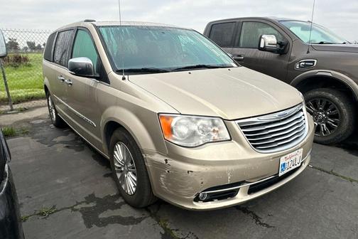 2016 Chrysler Town & Country Limited