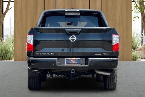 Super Black 2023 Nissan Titan SV