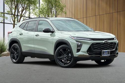 Cacti Green 2026 Chevrolet Trax FWD ACTIV