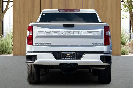 Summit White 2026 Chevrolet Silverado 1500 Custom