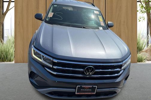 Platinum Gray Metallic 2021 Volkswagen Atlas 3.6L SE w/Technology