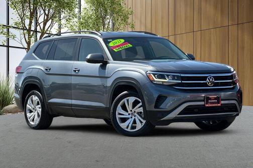 Platinum Gray Metallic 2021 Volkswagen Atlas 3.6L SE w/Technology