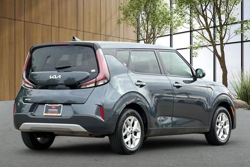 Gravity Gray 2025 Kia Soul LX