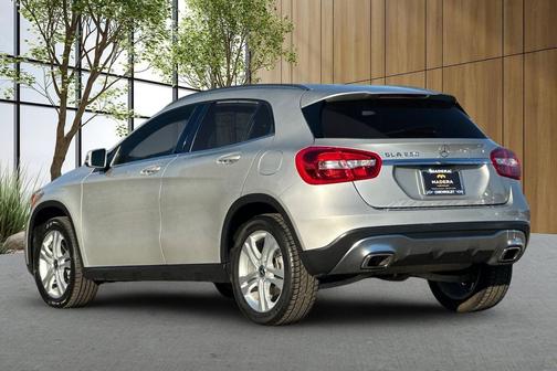 2018 Mercedes-Benz GLA 250 Base