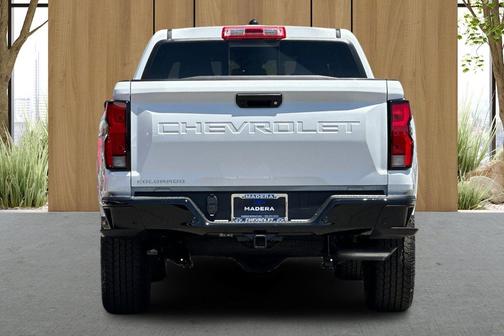 Summit White 2026 Chevrolet Colorado Z71