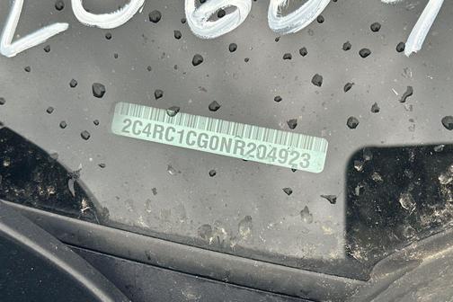 2022 Chrysler Voyager LX