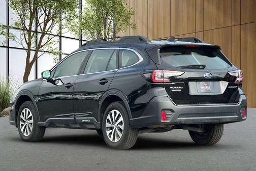 2022 Subaru Outback Base