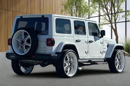 2024 Jeep Wrangler 4-Door Sahara 4x4