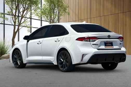 Ice Cap 2025 Toyota Corolla SE