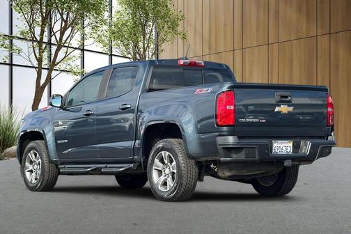 Shadow Gray Metallic 2019 Chevrolet Colorado Z71