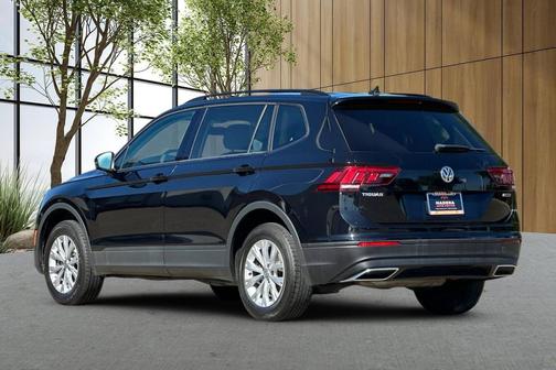 Deep Black 2020 Volkswagen Tiguan 2.0T S 4MOTION