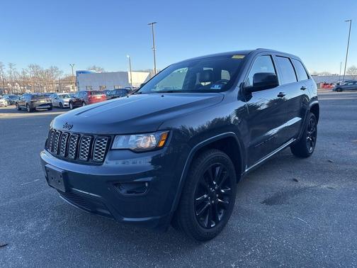 2017 Jeep Grand Cherokee Altitude