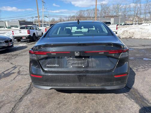 2024 Honda Accord LX 1.5T