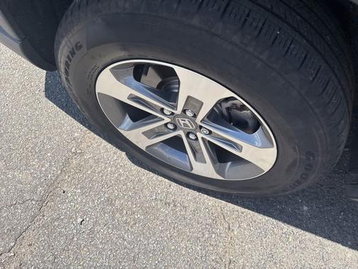 Crystal Black Pearl 2024 Honda Pilot EX-L