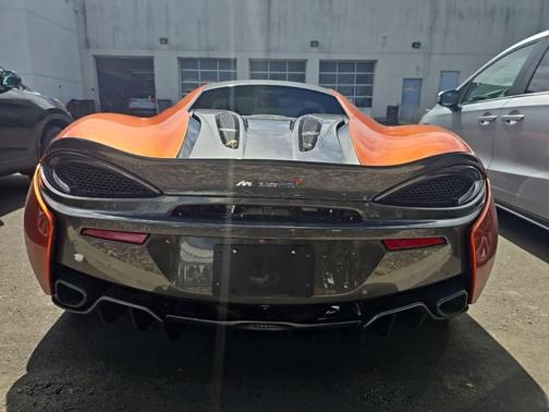 2018 McLaren 570S Coupe