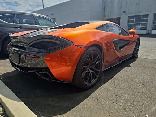 2018 McLaren 570S Coupe