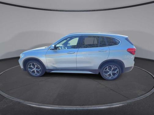 Glacier Silver Metallic 2018 BMW X1 xDrive28i