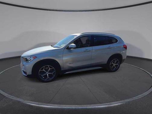 Glacier Silver Metallic 2018 BMW X1 xDrive28i