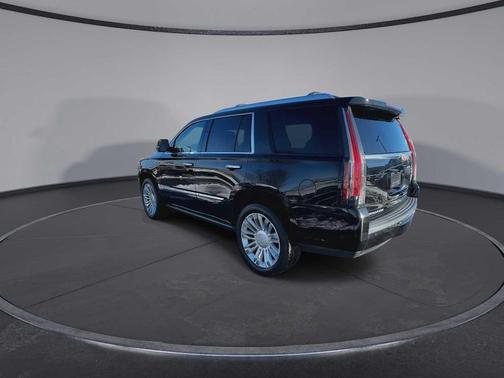 2017 Cadillac Escalade Platinum