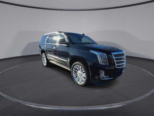 2017 Cadillac Escalade Platinum