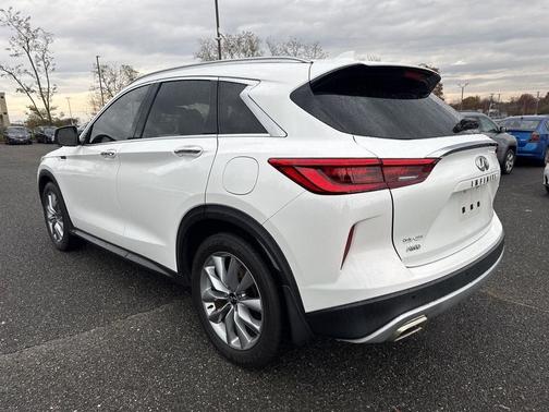 2021 INFINITI QX50 LUXE AWD